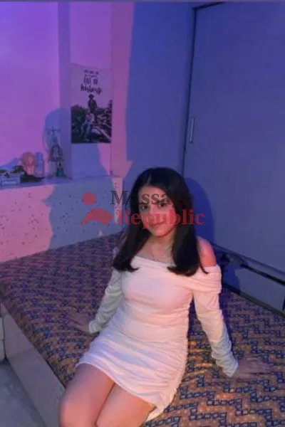 Young college top model independent girls available vip in